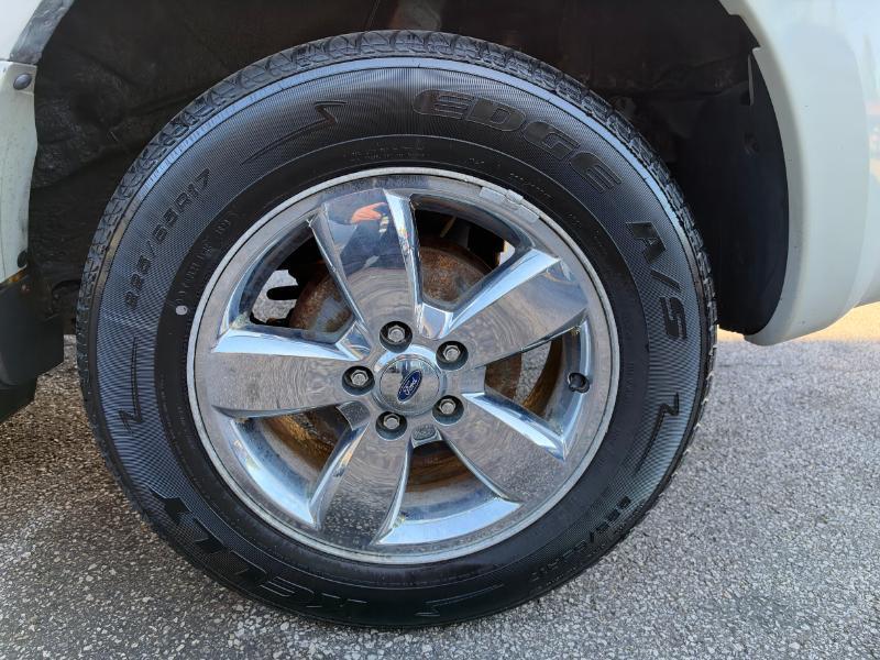 Ford Escape XLT 4WD V6 2009