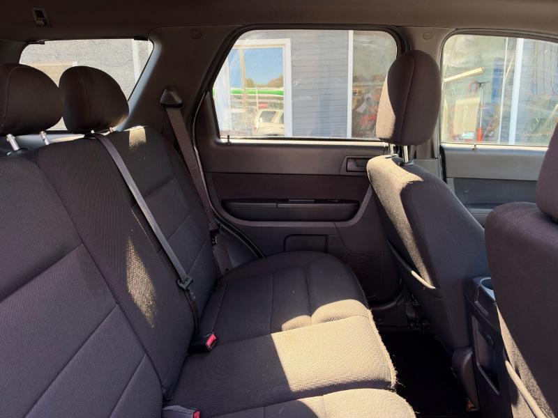 Ford Escape XLT 4WD V6 2009