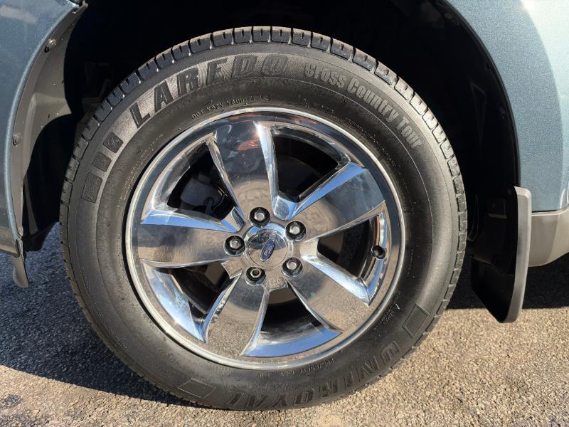 Ford Escape XLT 4WD 2012