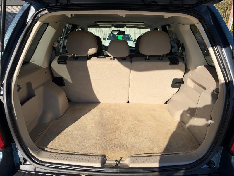 Ford Escape XLT 4WD 2012
