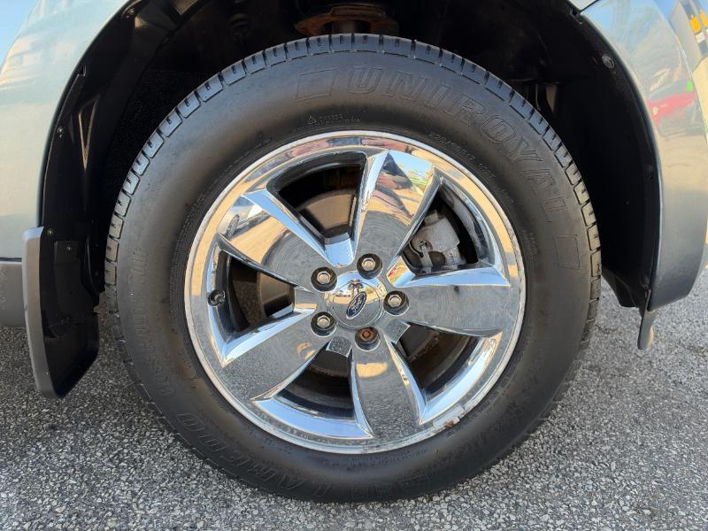 Ford Escape XLT 4WD 2012