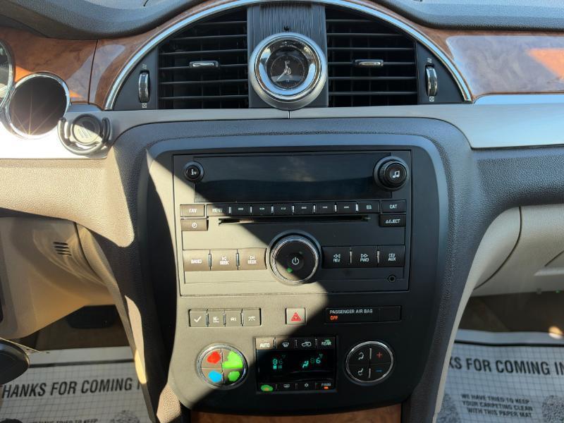 Buick Enclave Leather AWD 2012