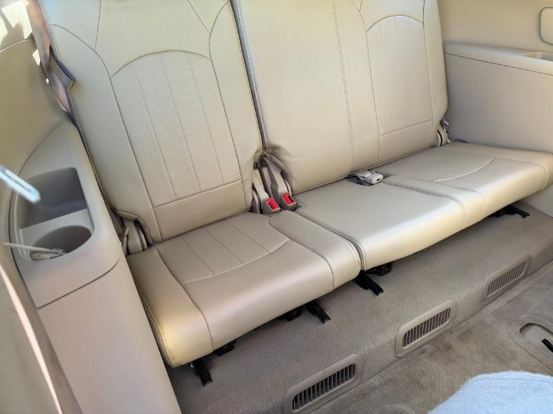 Buick Enclave Leather AWD 2012