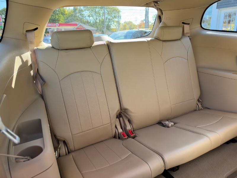Buick Enclave Leather AWD 2012