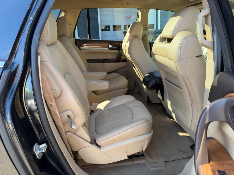 Buick Enclave Leather AWD 2012
