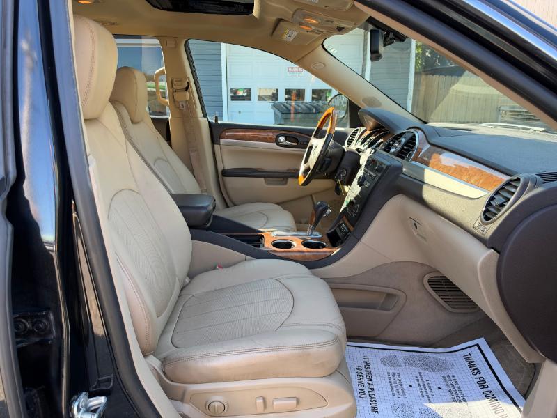 Buick Enclave Leather AWD 2012