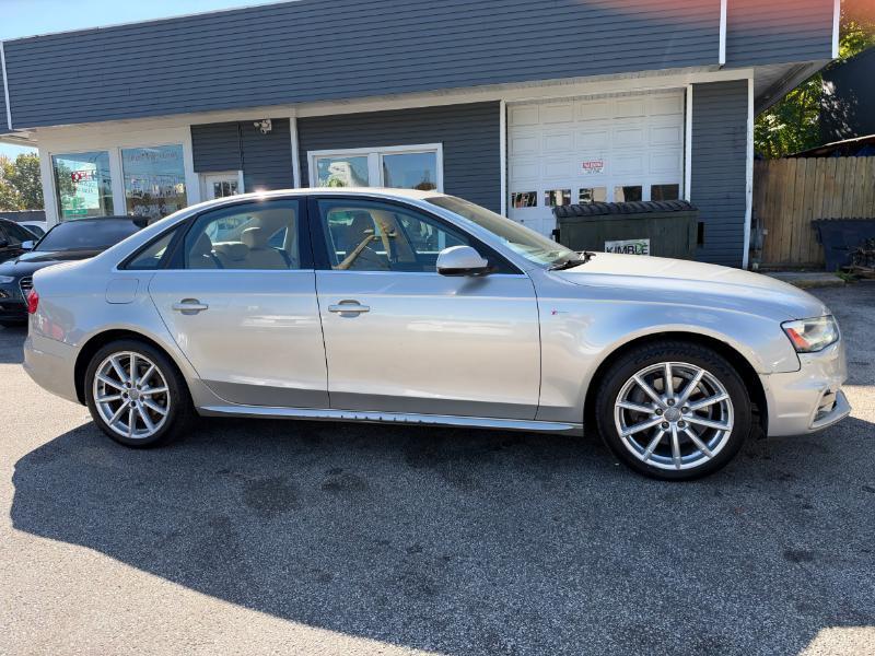 Audi A4 2.0T Sedan quattro Tiptronic 2014