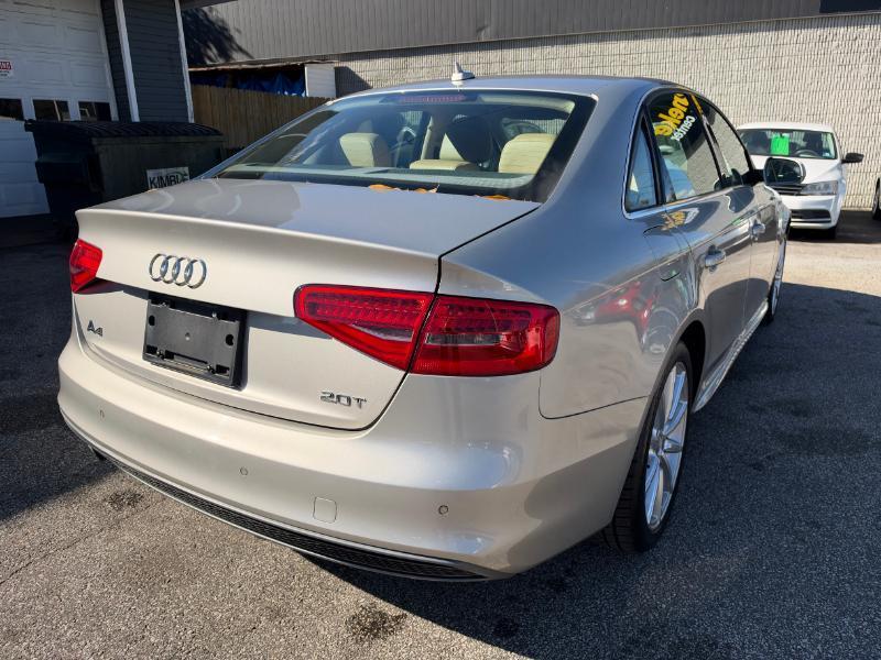Audi A4 2.0T Sedan quattro Tiptronic 2014