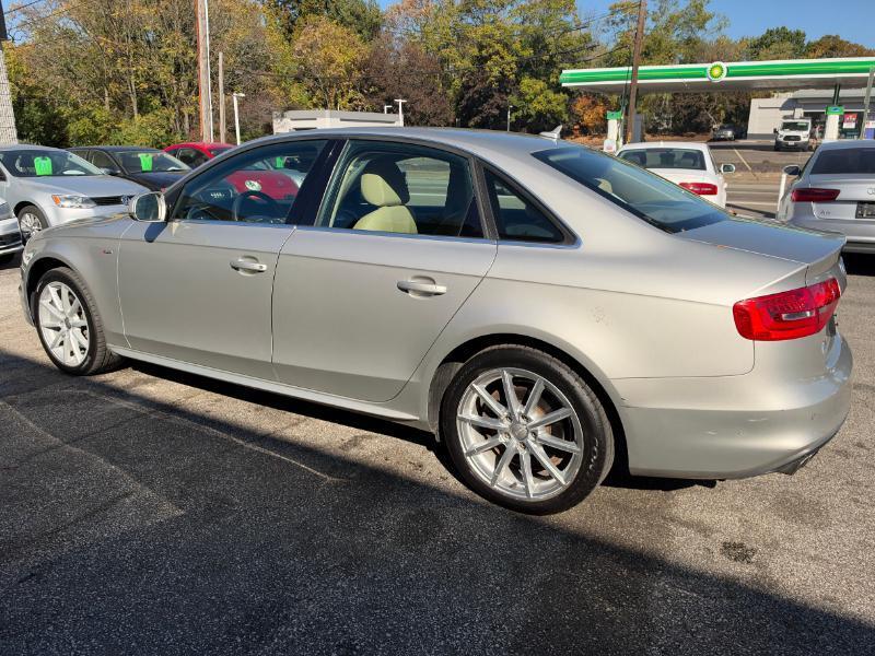 Audi A4 2.0T Sedan quattro Tiptronic 2014