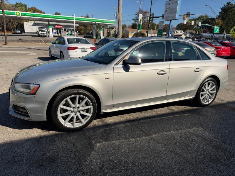 Audi A4 2.0T Sedan quattro Tiptronic 2014