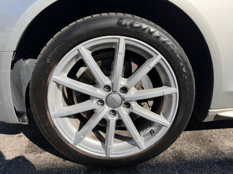 Audi A4 2.0T Sedan quattro Tiptronic 2014