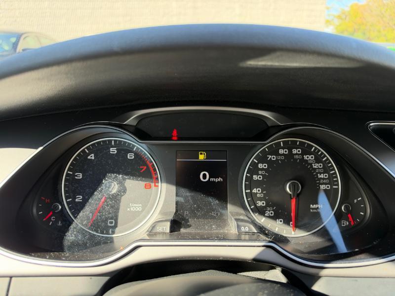 Audi A4 2.0T Sedan quattro Tiptronic 2014