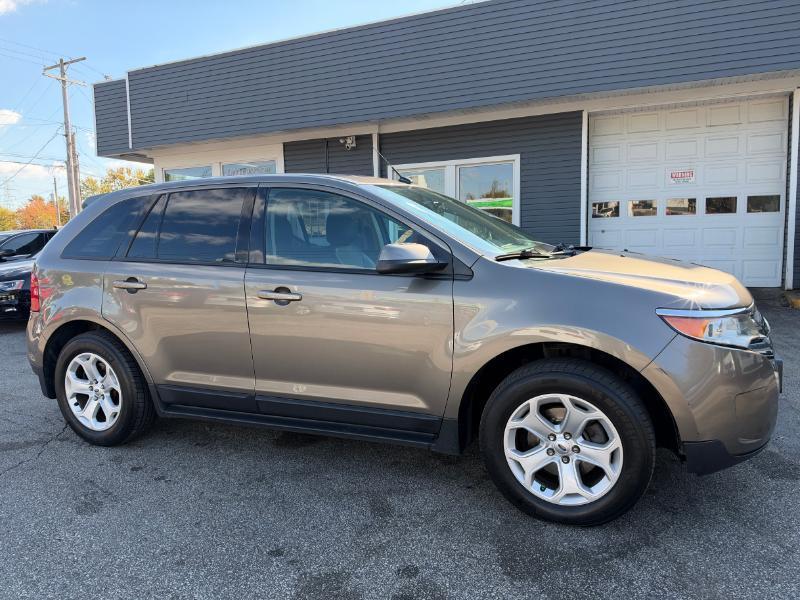 Ford Edge SEL FWD 2013