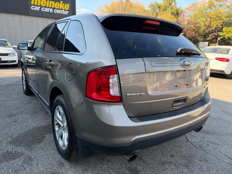 Ford Edge SEL FWD 2013