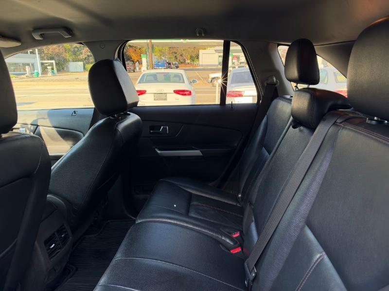 Ford Edge SEL FWD 2013