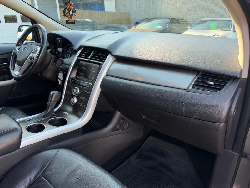 Ford Edge SEL FWD 2013