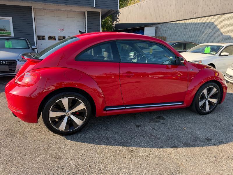 Volkswagen Beetle R-Line PZEV 6A 2015