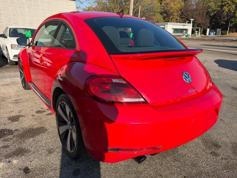 Volkswagen Beetle R-Line PZEV 6A 2015