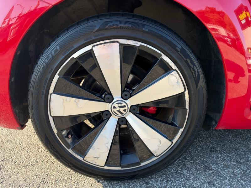 Volkswagen Beetle R-Line PZEV 6A 2015