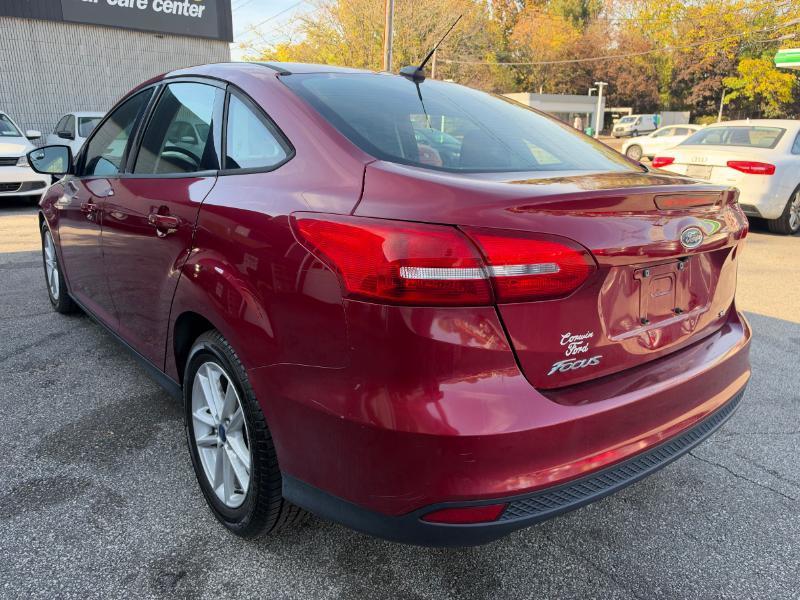 Ford Focus SE Sedan 2017