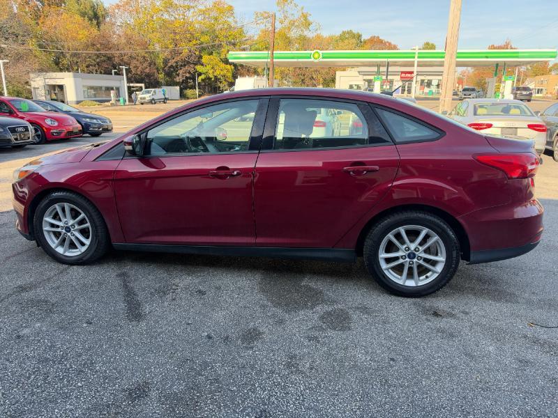 Ford Focus SE Sedan 2017
