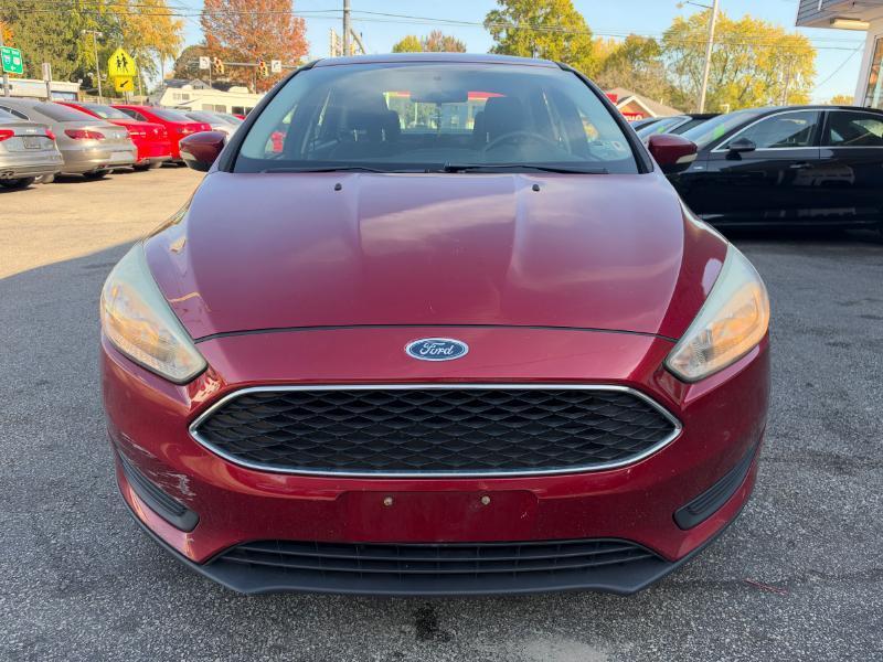 Ford Focus SE Sedan 2017