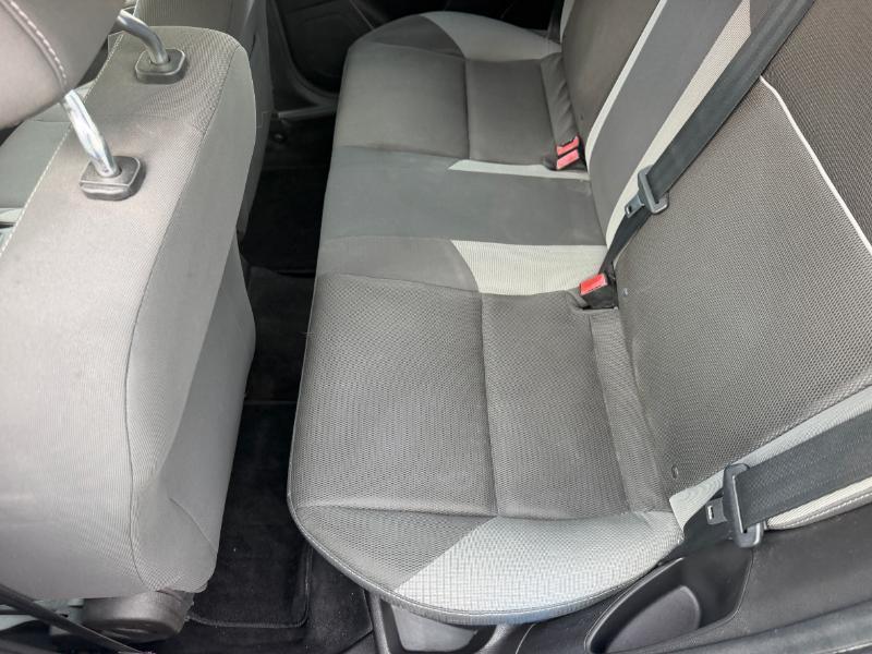 Ford Focus SE Sedan 2012