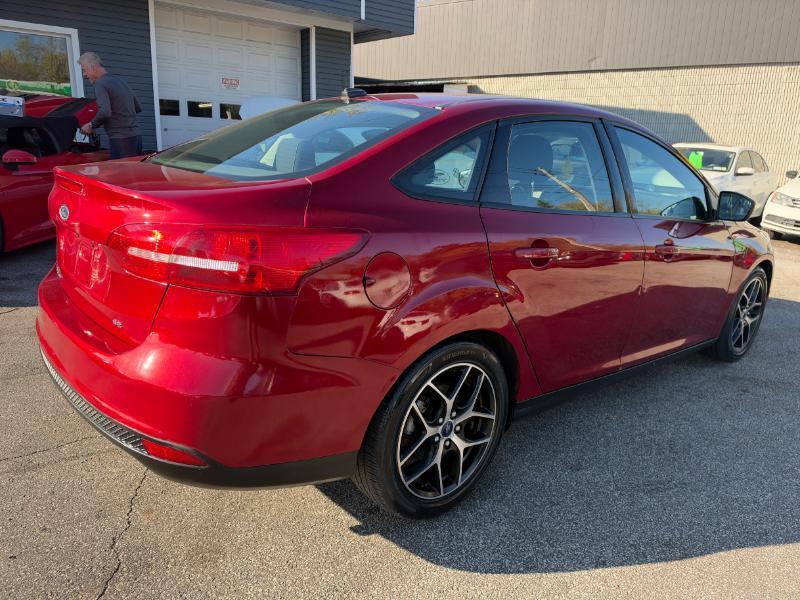 Ford Focus SE Sedan 2017