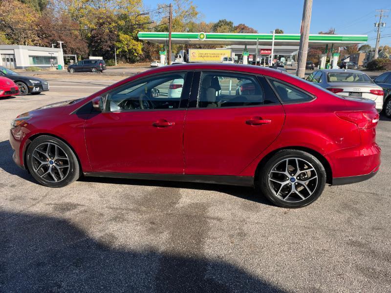 Ford Focus SE Sedan 2017