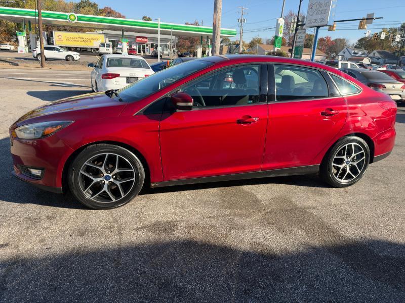 Ford Focus SE Sedan 2017