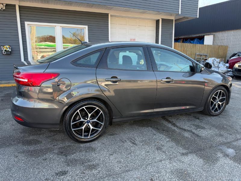 Ford Focus SEL Sedan 2018