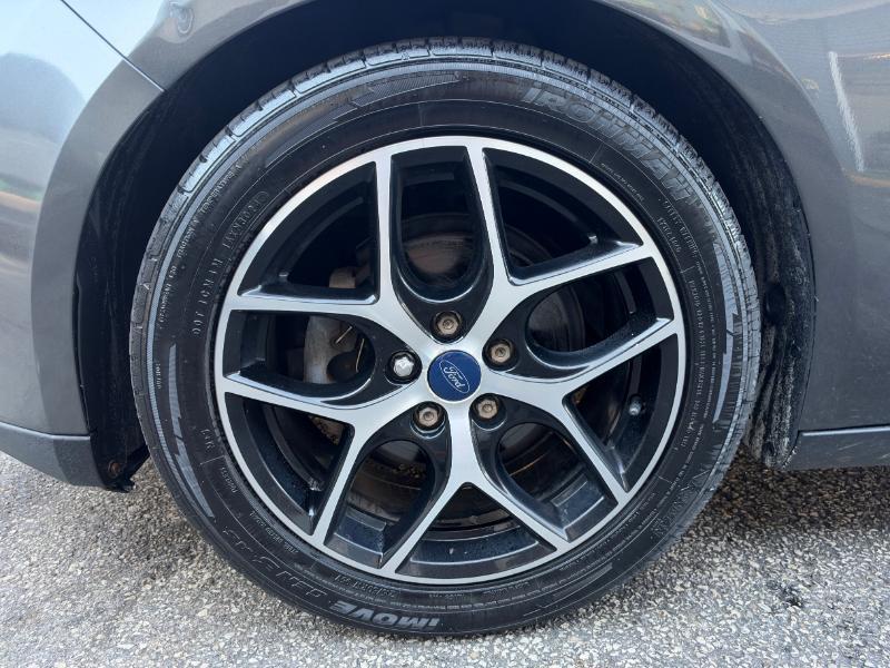 Ford Focus SEL Sedan 2018