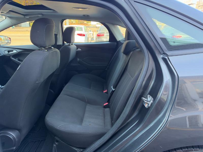 Ford Focus SEL Sedan 2018