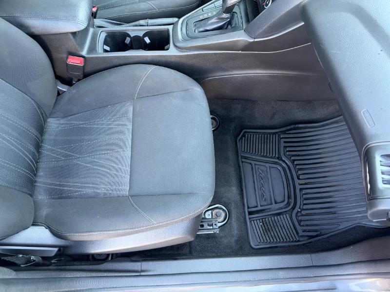 Ford Focus SEL Sedan 2018