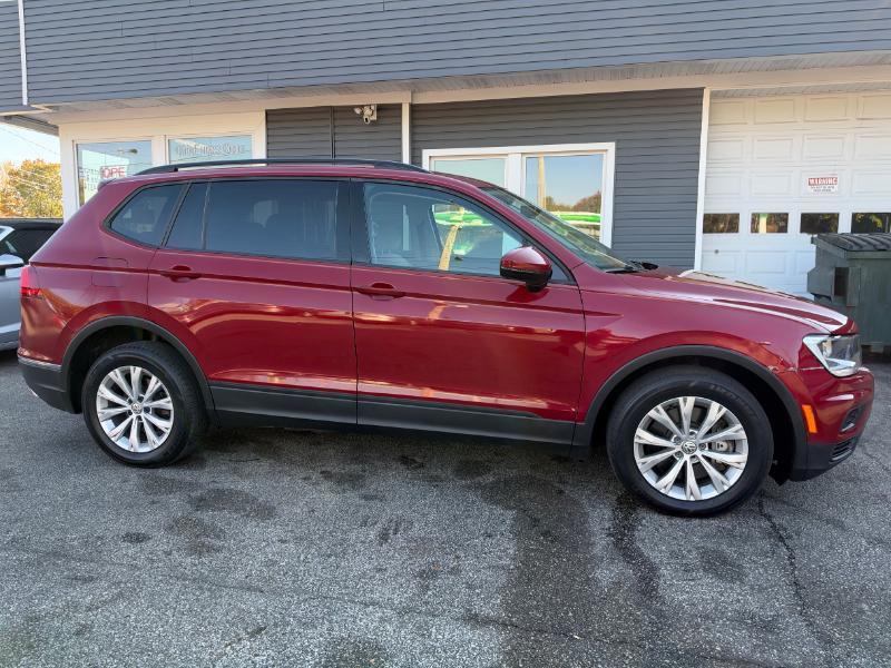 Volkswagen Tiguan S 2018