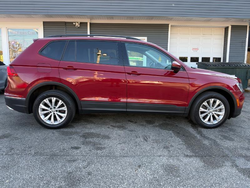 Volkswagen Tiguan S 2018