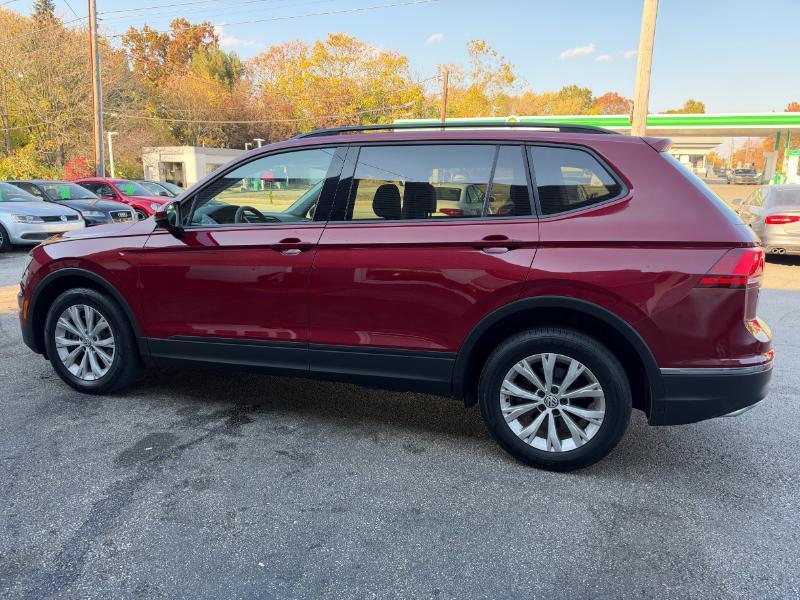 Volkswagen Tiguan S 2018