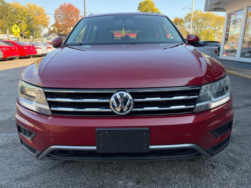 Volkswagen Tiguan S 2018
