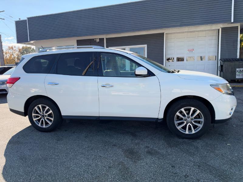Nissan Pathfinder S 2WD 2016