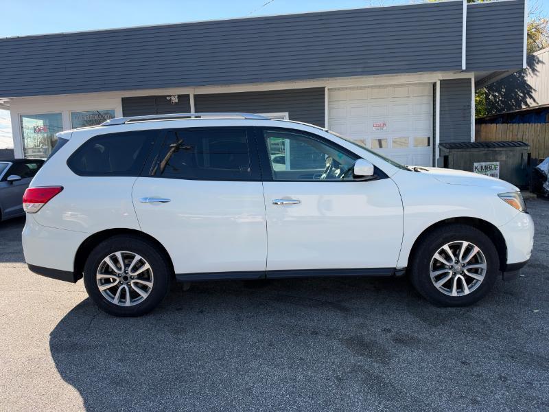 Nissan Pathfinder S 2WD 2016