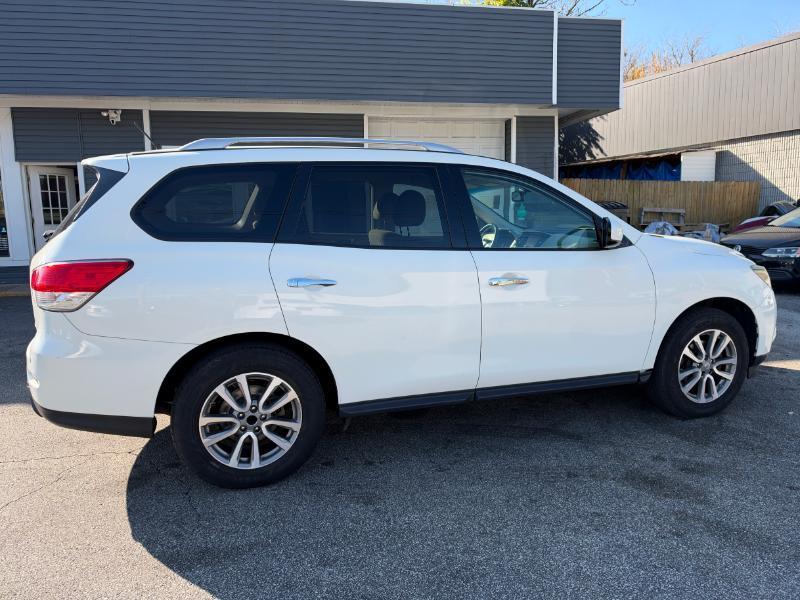 Nissan Pathfinder S 2WD 2016
