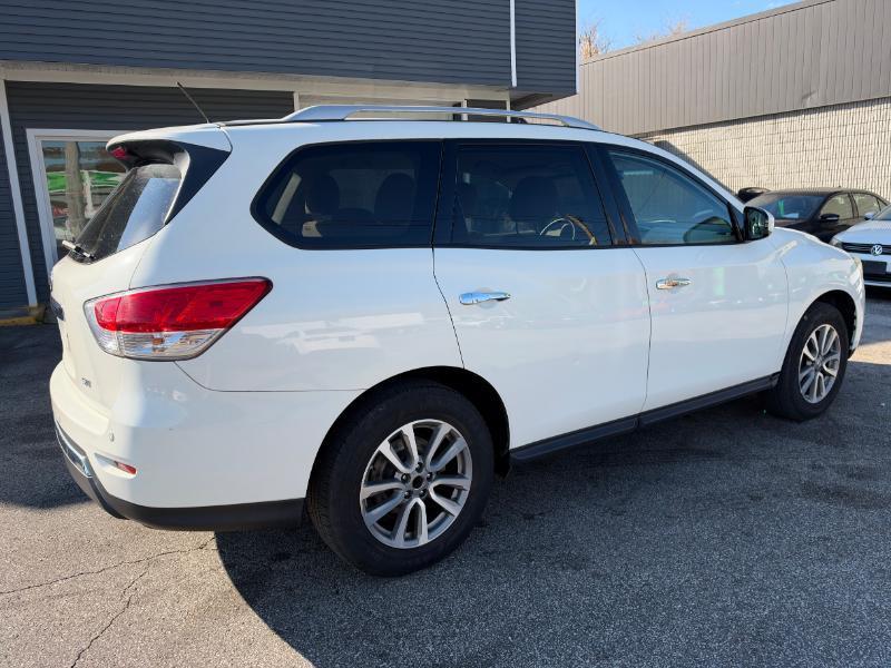 Nissan Pathfinder S 2WD 2016