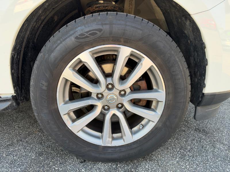 Nissan Pathfinder S 2WD 2016