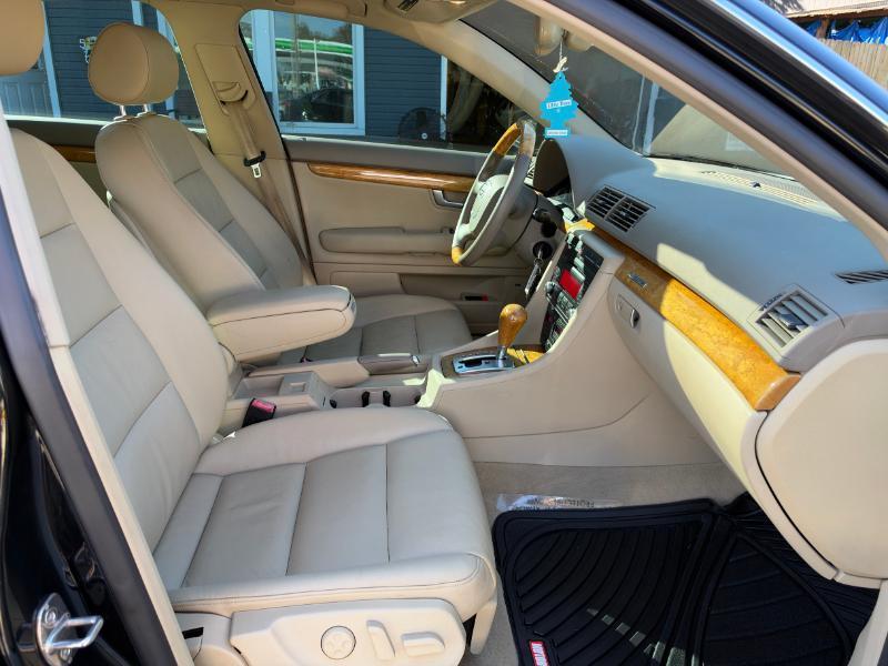 Audi A4 3.2 quattro with Tiptronic 2007