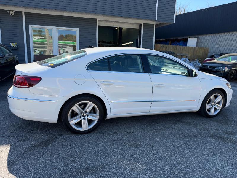 Volkswagen CC Sport w/Lighting Package 2013