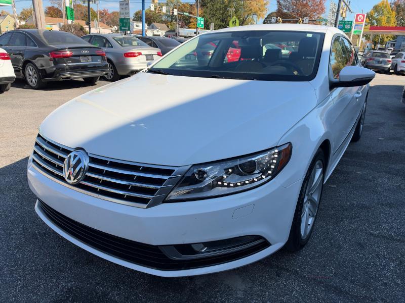 Volkswagen CC Sport w/Lighting Package 2013