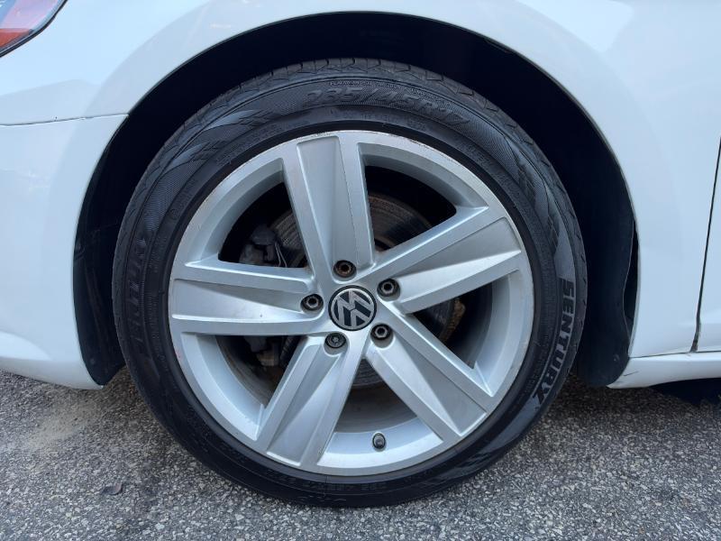Volkswagen CC Sport w/Lighting Package 2013