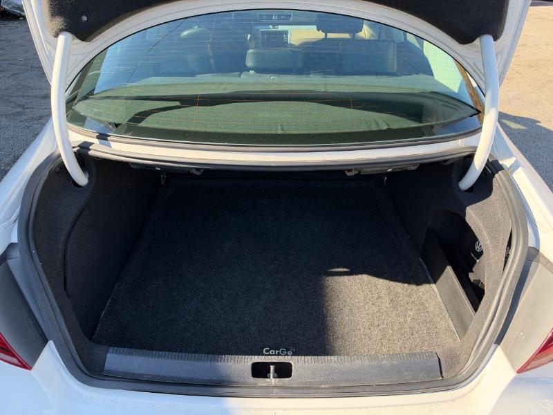 Volkswagen CC Sport w/Lighting Package 2013
