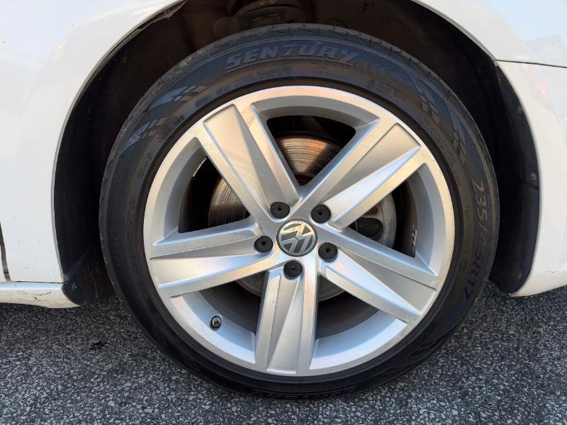 Volkswagen CC Sport w/Lighting Package 2013