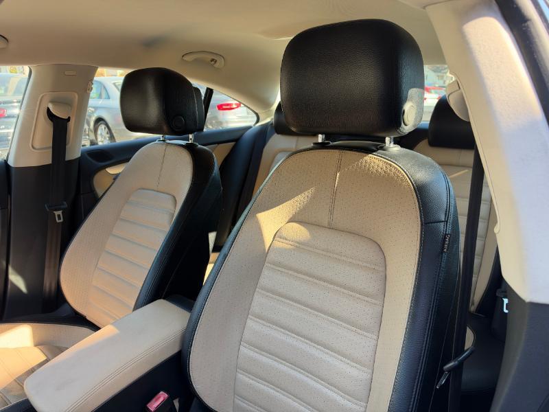 Volkswagen CC Sport w/Lighting Package 2013